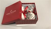 CONFEZIONE PALLINE DI NATALE DECOUPAGE